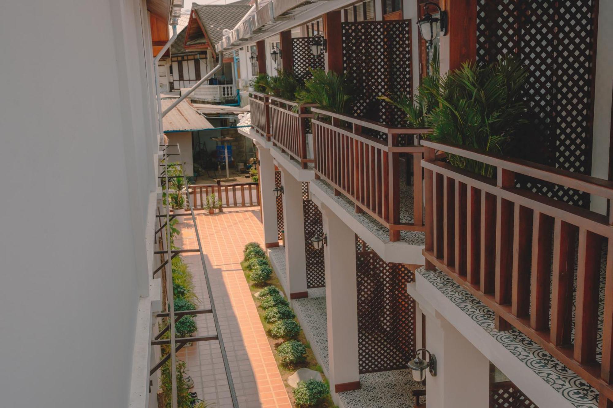 Dream 1985 Luang Prabang Exterior foto